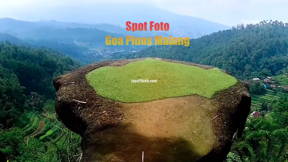tempat wisata di Malang Goa Pinus