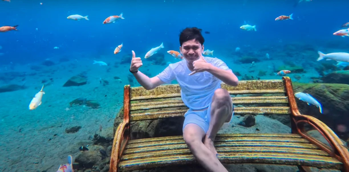 snorkeling di umbul ponggok klaten